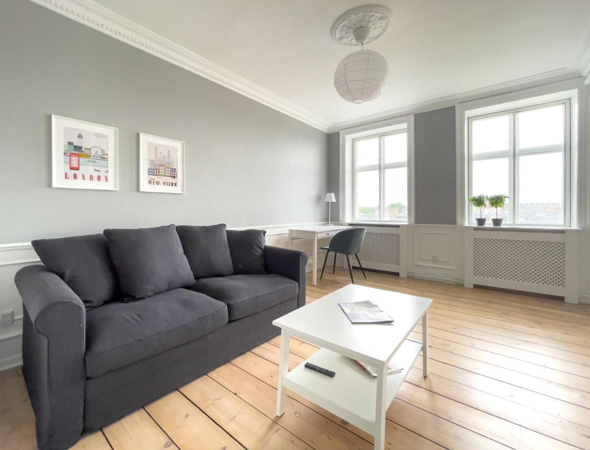 Stylish Classic Danish Design Apartment Köpenhamn Exteriör bild